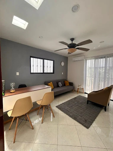 Merida Psychologist Mario Canamar Office